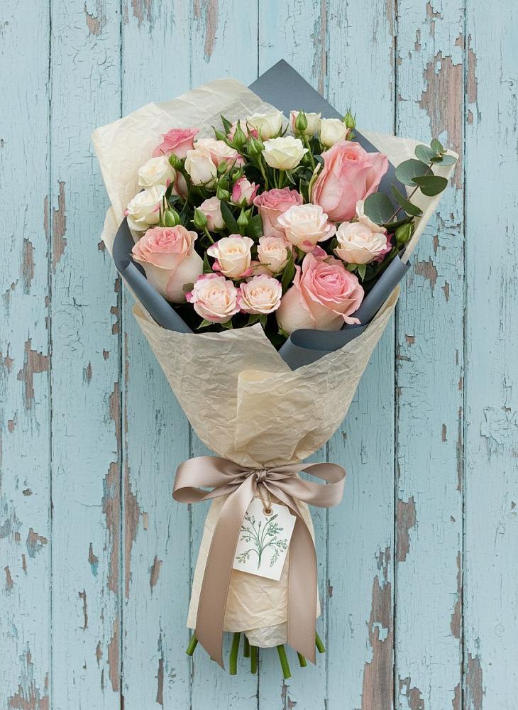 Букет цветов из: Розы в Первомайском Оренбургский район