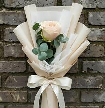 Букет цветов из:  Розы в Первомайском Оренбургский район
