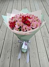Букет цветов из:  Альстромерии в Первомайском Оренбургский район