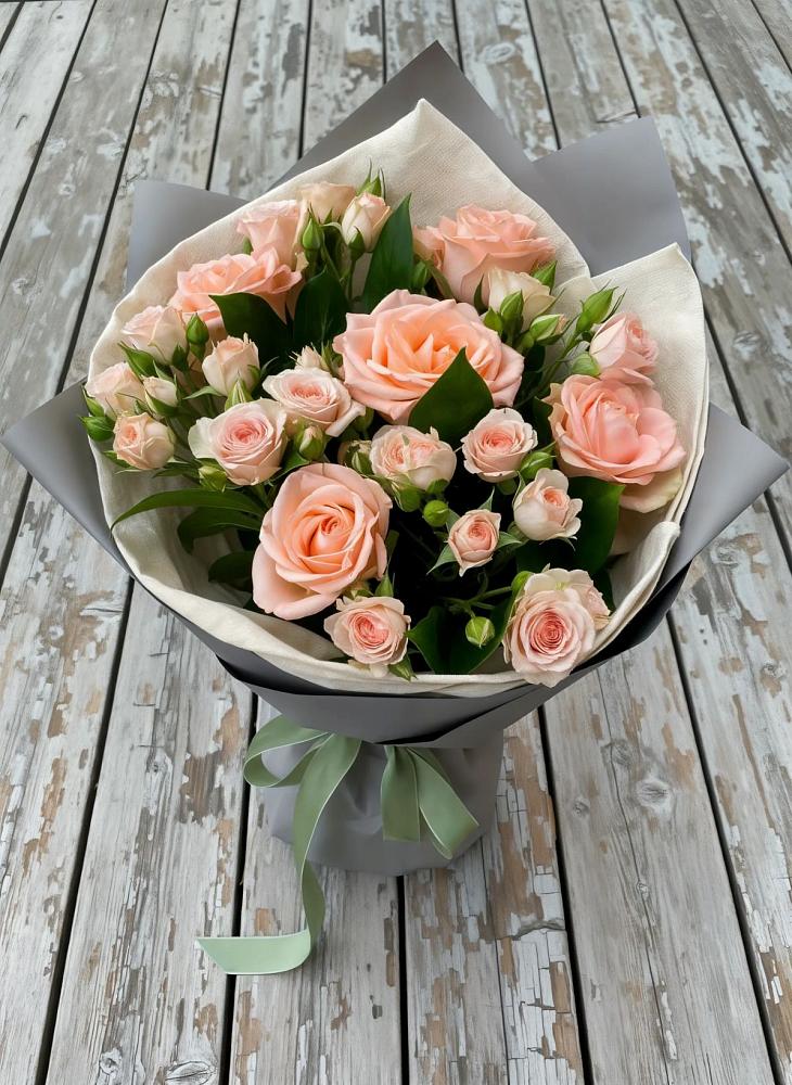 Букет цветов из: Розы в Первомайском Оренбургский район