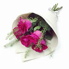 Букет цветов из:  Розы в Первомайском Оренбургский район