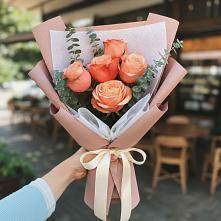 Букет цветов из:  Розы в Первомайском Оренбургский район