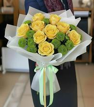 Букет цветов из:  Хризантемы и Розы в Первомайском Оренбургский район