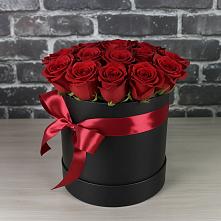 Цветочная композиция из Розы в шляпной коробке в Первомайском Оренбургский район