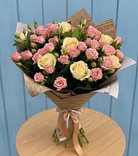 Букет цветов из:  Розы в Первомайском Оренбургский район