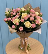 Букет цветов из:  Розы в Первомайском Оренбургский район