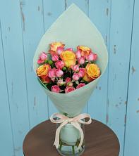 Букет цветов из:  Розы в Первомайском Оренбургский район