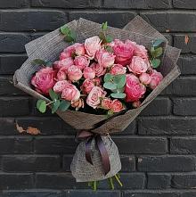 Букет цветов из:  Розы в Первомайском Оренбургский район